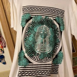 aztec like short sleeve tee shirt